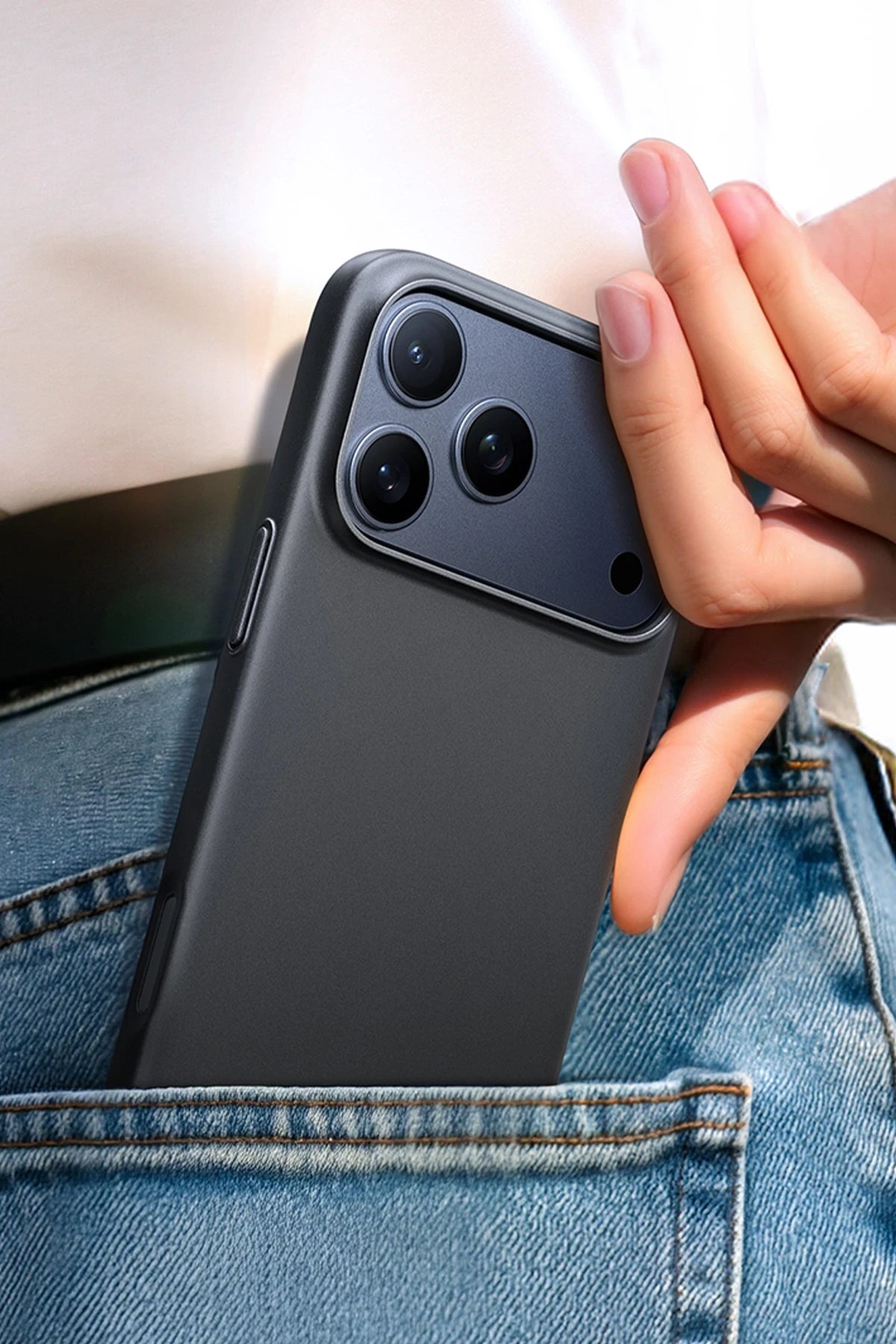 Torras iPhone 17 Pro Max SlimFit Magsafe Telefon Kılıfı Torras iPhone 17 Pro Max SlimFit Magsafe Telefon Kılıfı